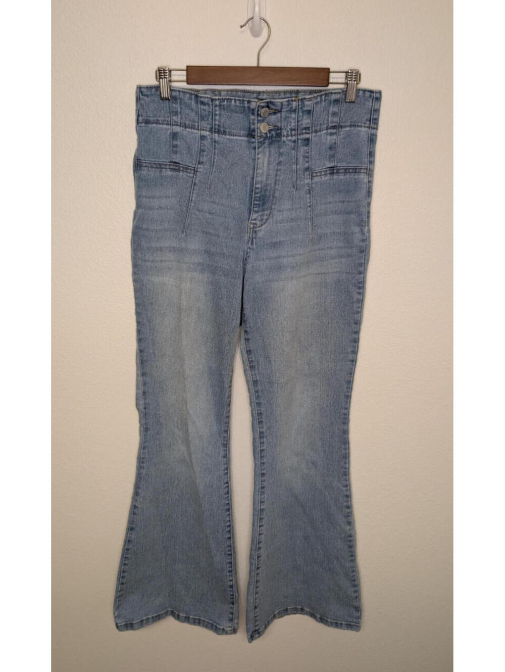 Vanilla Star Designed In New York  Blue Jeans Size 9 W29 Flared Bell Bottom y2k